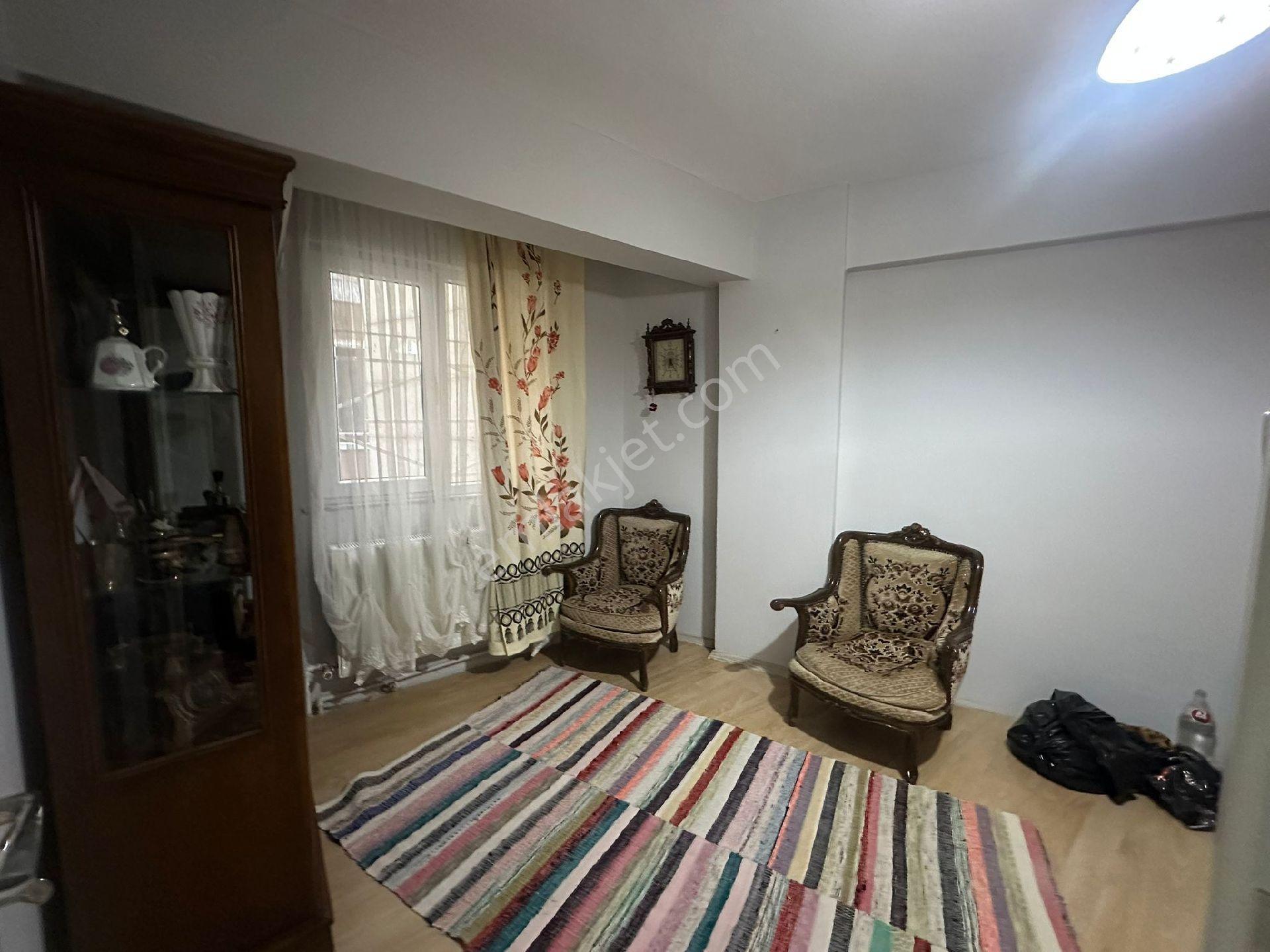 Bursa Emlak Alem-i Merkezde Arakat 3+1 130 M2 Fırsat Daire - Görsel 12