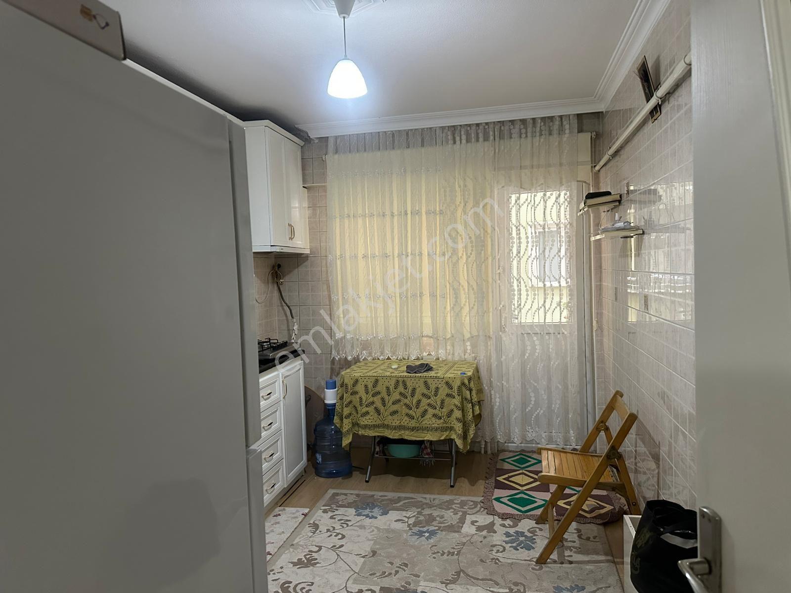 Bursa Emlak Alem-i Merkezde Arakat 3+1 130 M2 Fırsat Daire - Görsel 3
