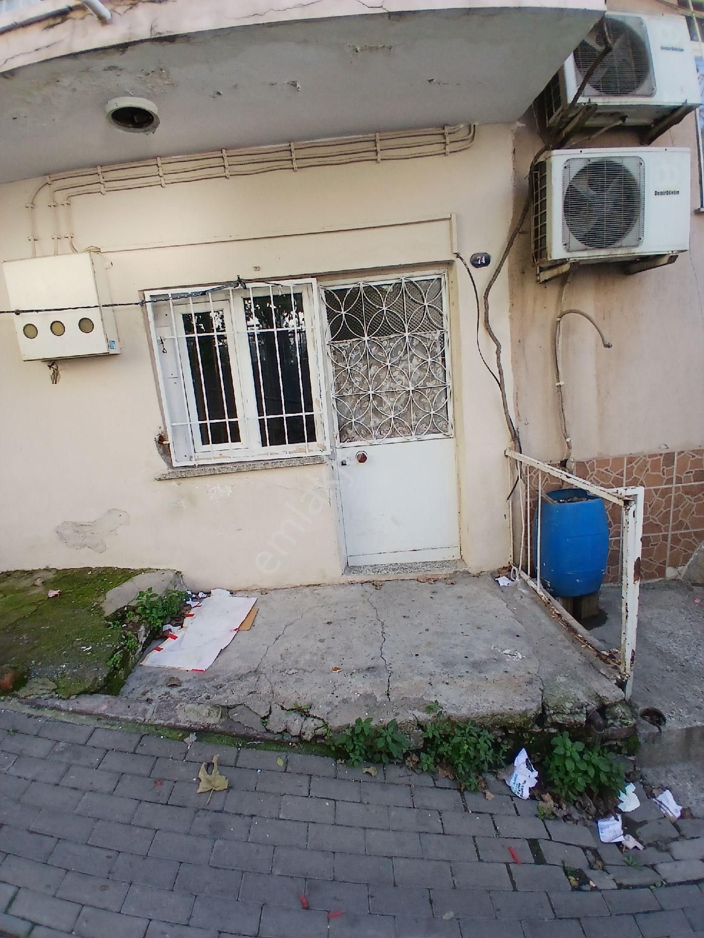 Karabağlar Yahaner Zafer Tepe Mah Bekara Uygundur Bay Ve Ya Bayan Çekirdek Aile De Olur - Görsel 2