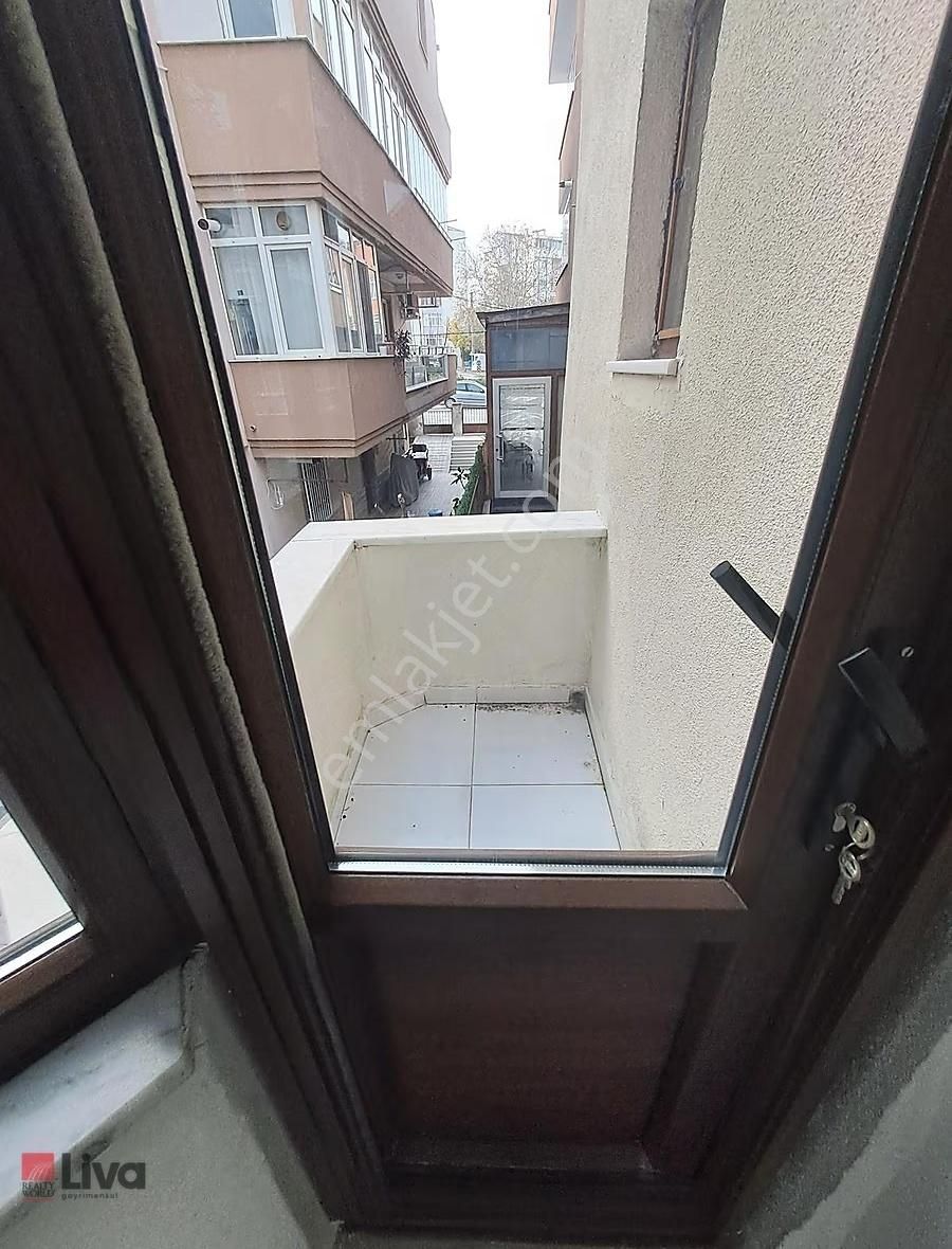 Hasan Basri Çantay 1 Nolu Sağlık Ocağı Yakını Kiralık 2+1 Daire - Görsel 14