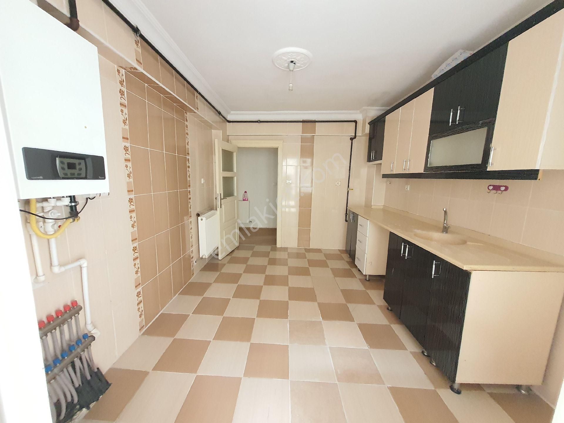 Asansörlü Etlik Şehir Hastane Gata'ya Tekvesait 10'dk Yayla Mah.3+1 Arakat Yapılı 12 Yıllık Bina - Görsel 13