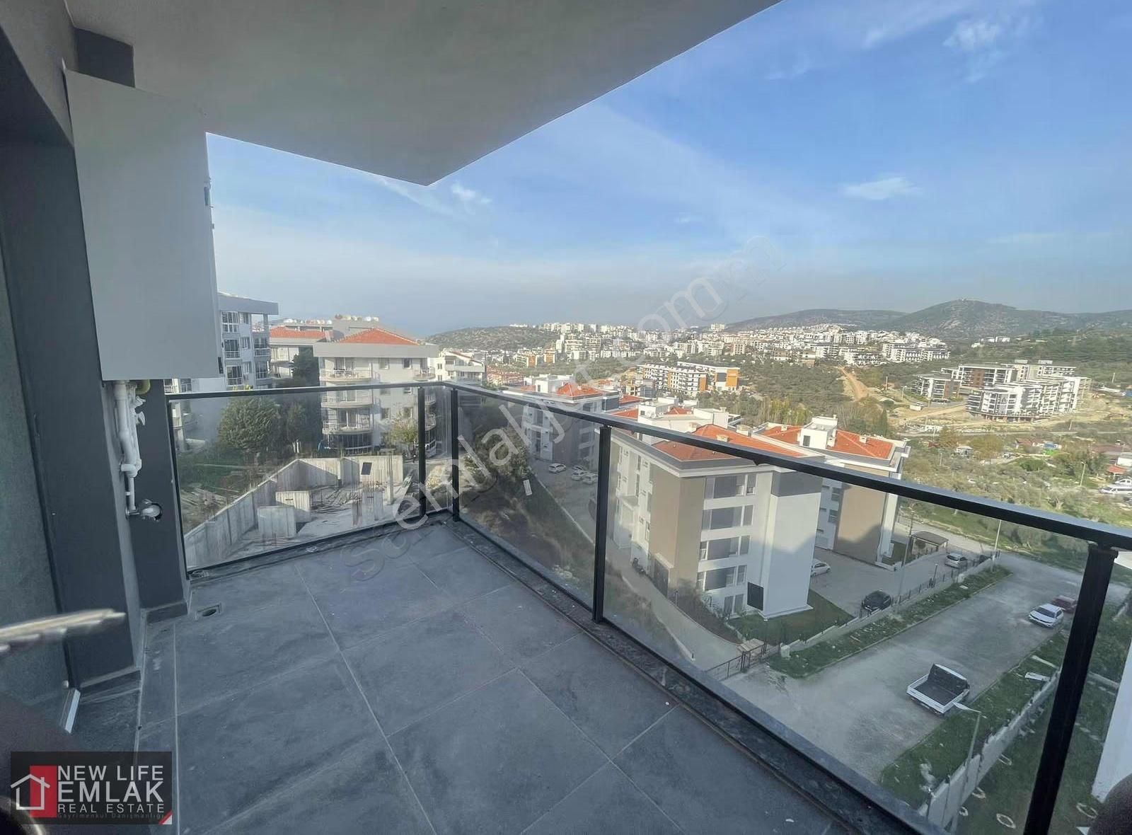 Kuşadasında Havuzlu Site İçerisinde 1+1 Boş Kiralık Daire - Görsel 5