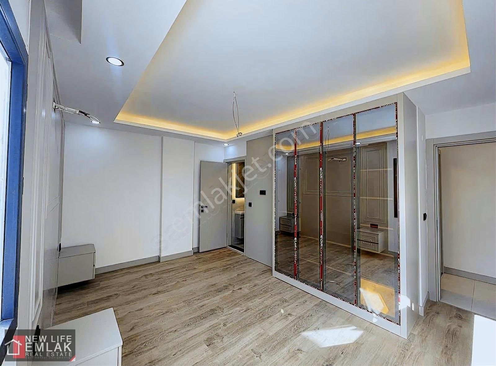 Kuşadasında Eşsiz Deniz Manzaralı Havuzlu Sitede Satılık Daire - Görsel 4