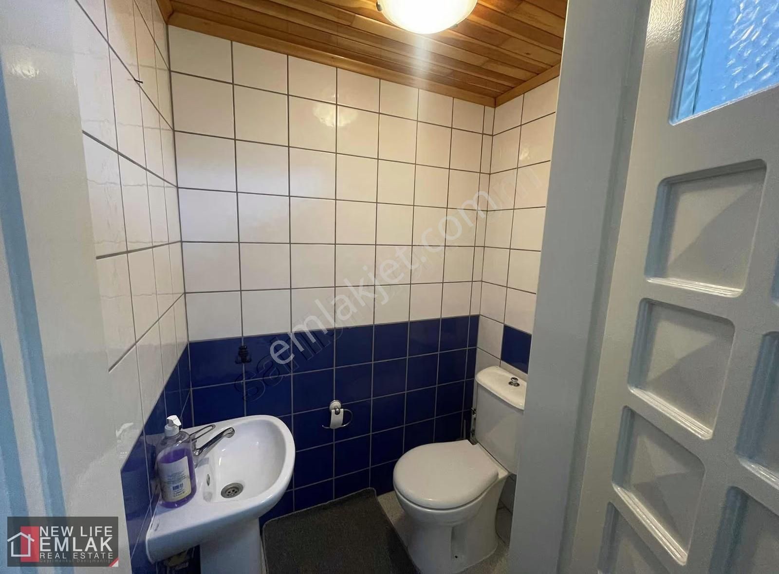 Kuşadası Merkezi Konumda Satılık 3+1 - Görsel 6