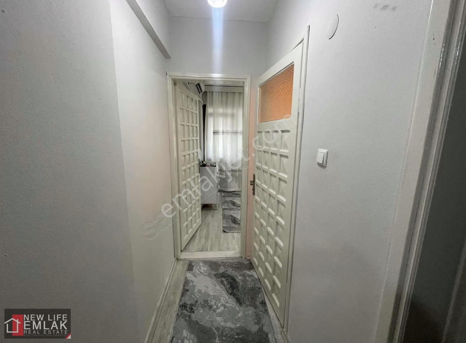 Kuşadası Merkezi Konumda Satılık 3+1 - Görsel 11