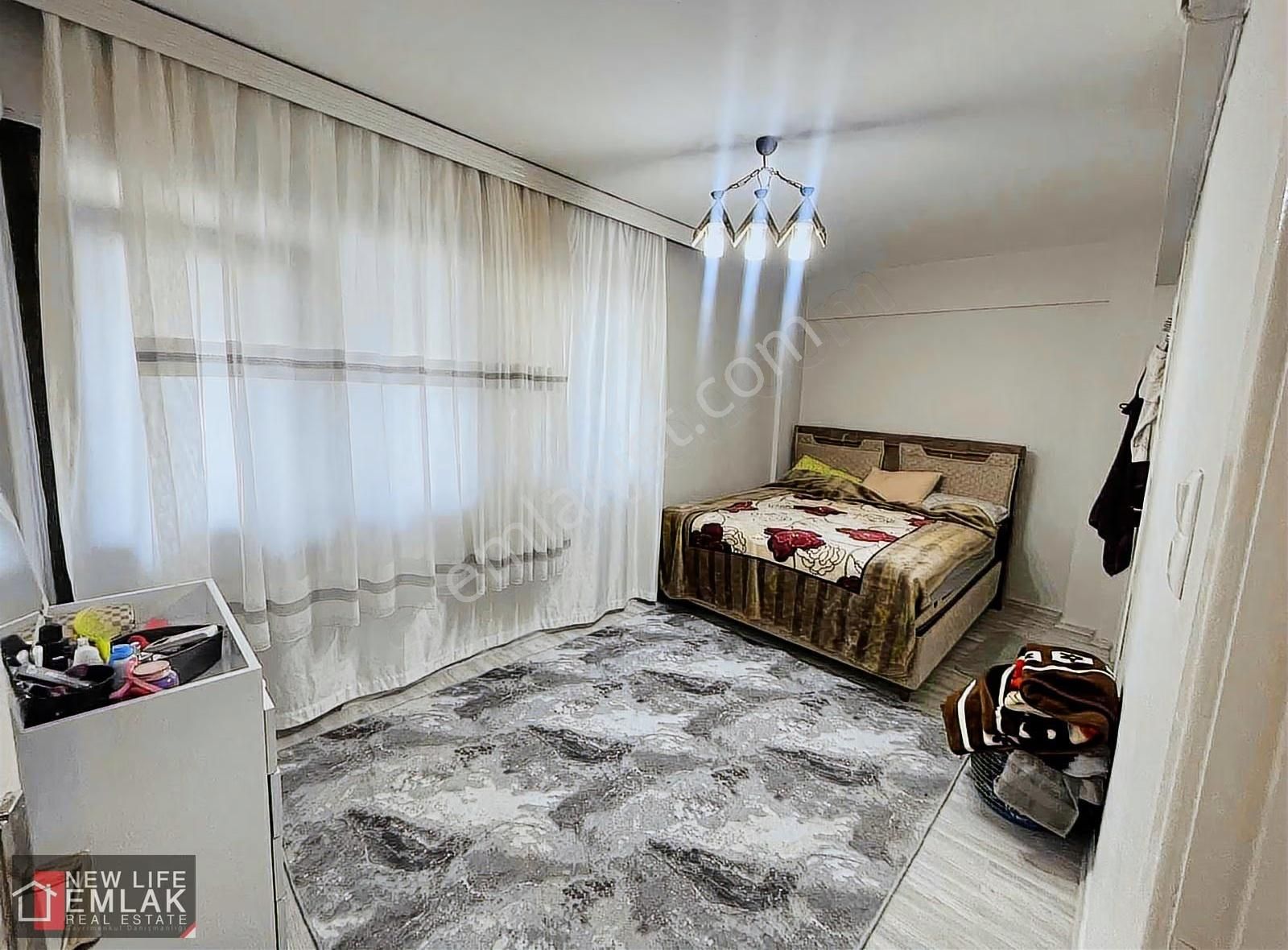 Kuşadası Merkezi Konumda Satılık 3+1 - Görsel 10