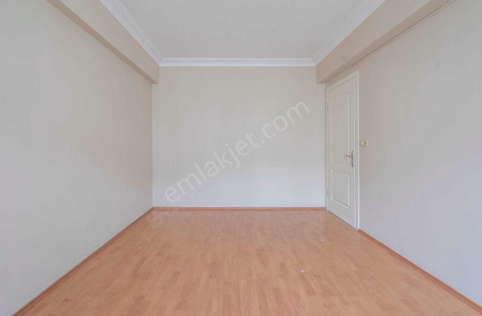 Kartal Sitesinde Satılık 3+1 Ara Kat Daire - Görsel 27