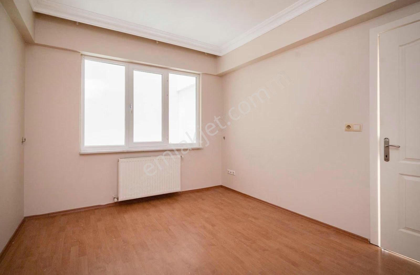 Kartal Sitesinde Satılık 3+1 Ara Kat Daire - Görsel 18