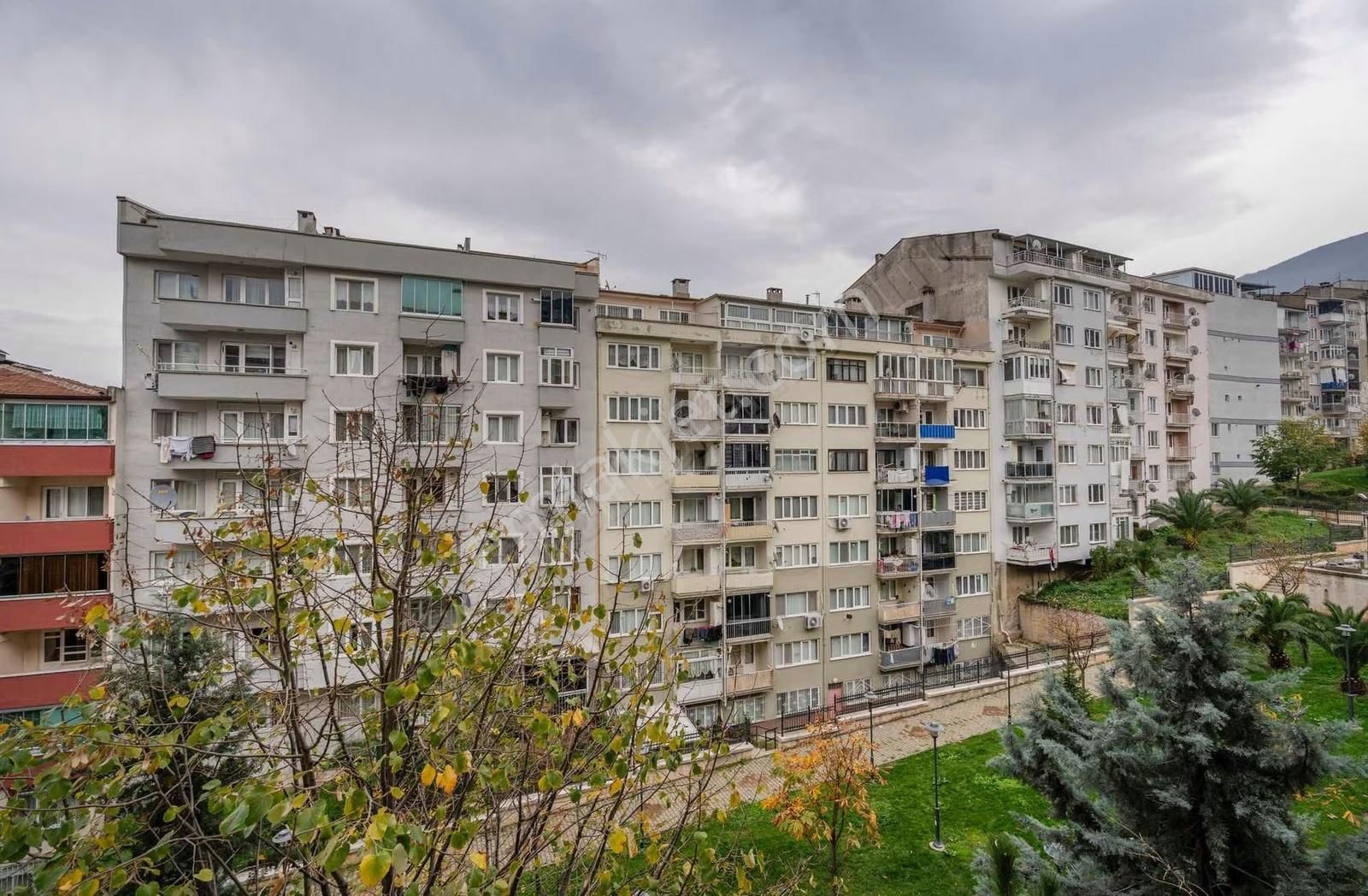 Kartal Sitesinde Satılık 3+1 Ara Kat Daire - Görsel 20