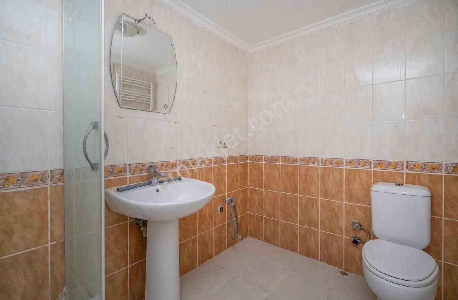 Kartal Sitesinde Satılık 3+1 Ara Kat Daire - Görsel 15