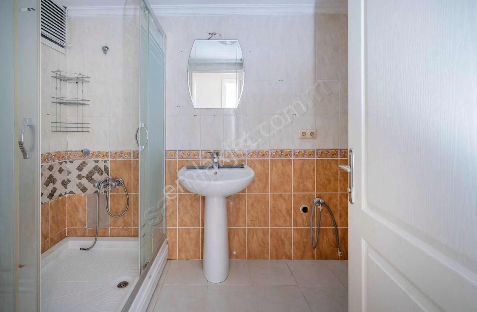 Kartal Sitesinde Satılık 3+1 Ara Kat Daire - Görsel 45