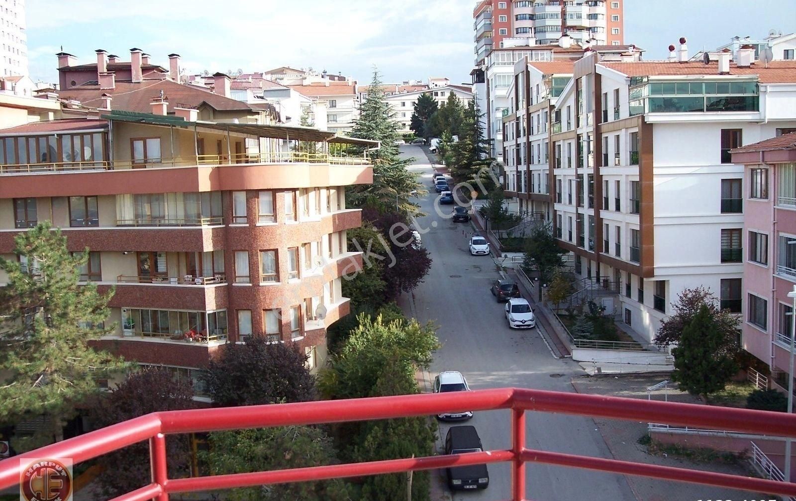 Kırkkonaklar'da 5+1 280m2 Bakımlı Büro - Görsel 18
