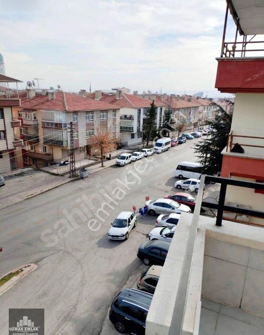 Uzman Emlak'dan Yunusemre Cadde'sinde Orta Katta Bağımsız Yapılı 3+1 Daire - Görsel 15