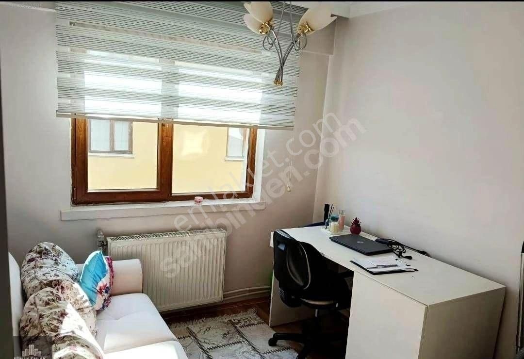 Uzman Emlak'dan Yunusemre Cadde'sinde Orta Katta Bağımsız Yapılı 3+1 Daire - Görsel 10