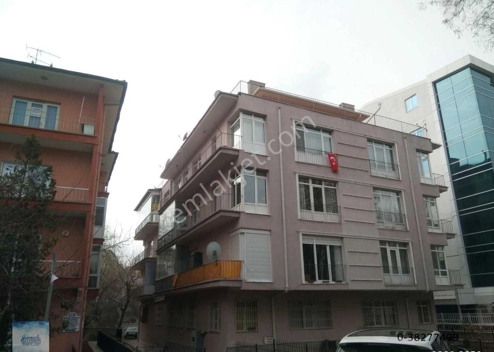 Kavaklıdere Büklüm Sokak'ta Üçüncü Kat, Üç Oda Salon, Salon Bağımsız, Güney Cephe Bakımlı, - Görsel 14