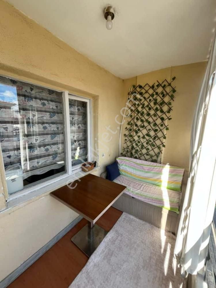 Mareşal Çakmak Mh 3+1 3. Ara Katta Ful Yapılı Masrafsız Daire - Görsel 17