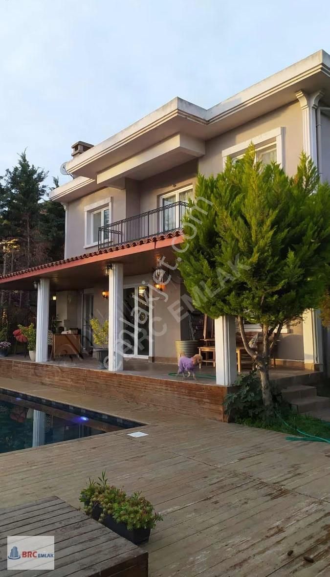 Silivri Ortaköyde Havuzlu Tam Müstakil Acil Satılık Villa - Görsel 12