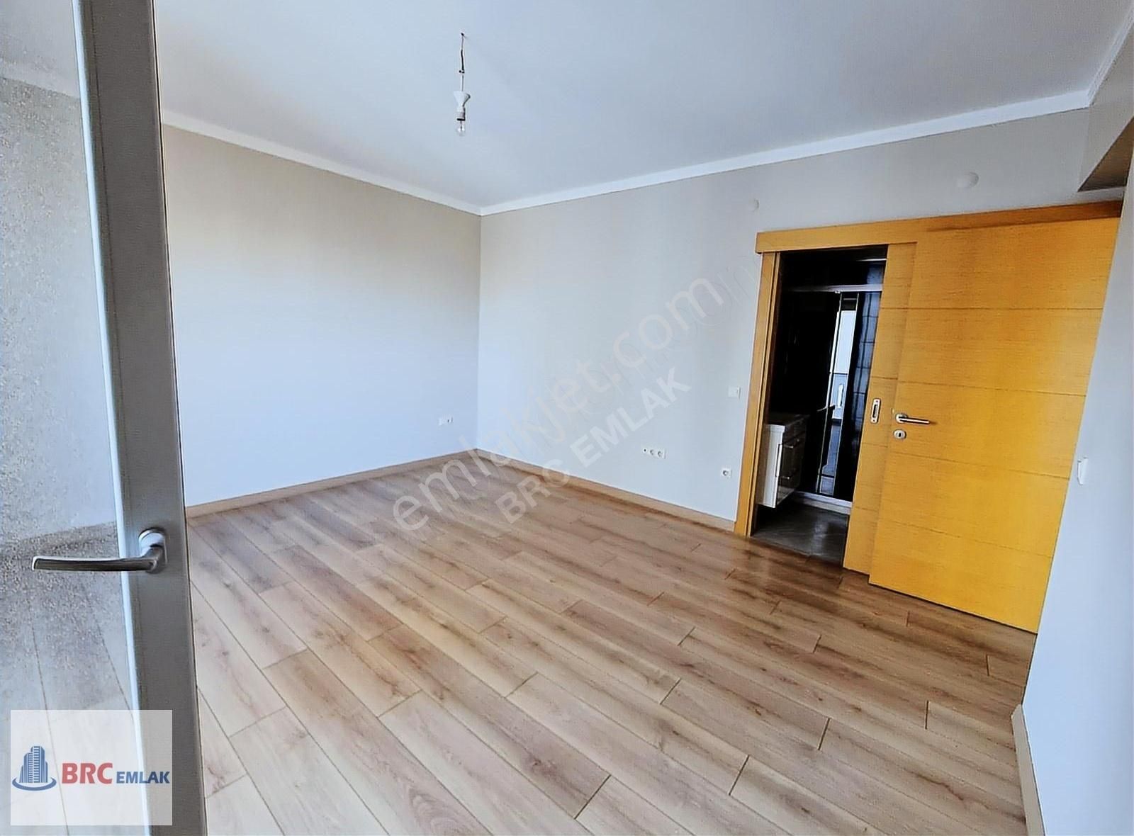Halkalı Merkez Mah. Hayat Park Sitesi Boş Bakımlı Kiralık 3+1 - Görsel 20