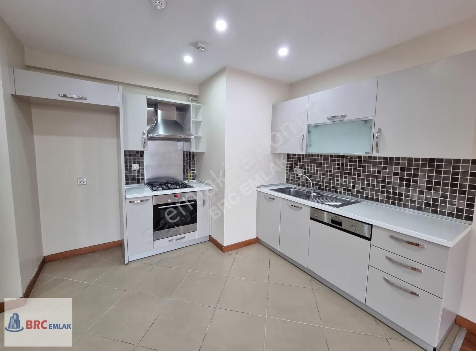 Halkalı Divan Residence Havuz Göl Manzaral Tadilatlı Bakımlı 1+1 - Görsel 5