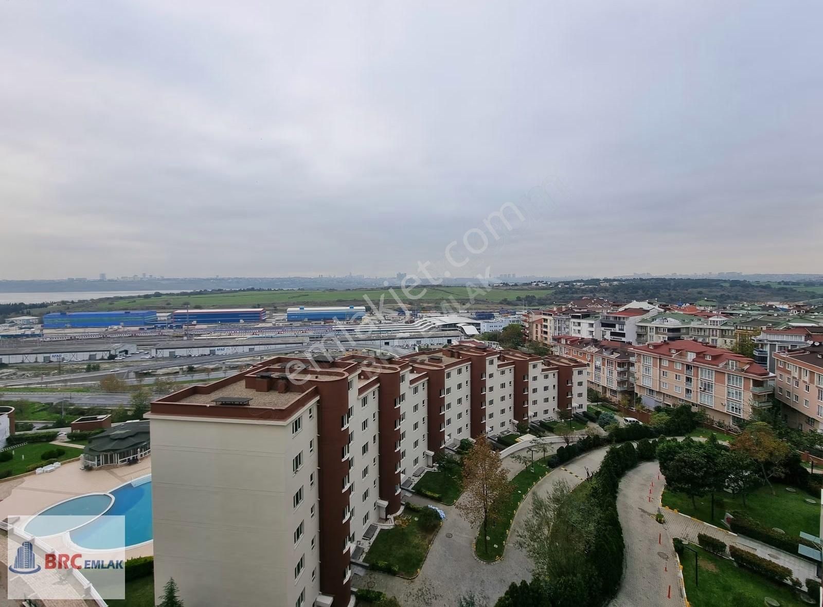 Halkalı Divan Residence Havuz Göl Manzaral Tadilatlı Bakımlı 1+1 - Görsel 20