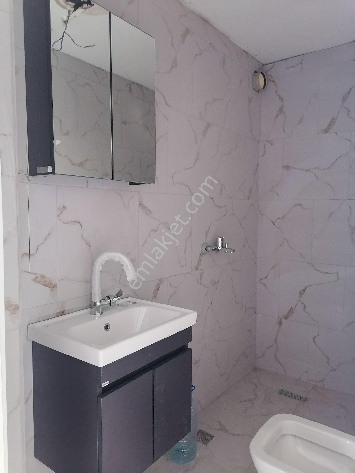 Maltepe Cevizli Minibüs Yolunda Hastane Karşısında Satılık Daire - Görsel 15