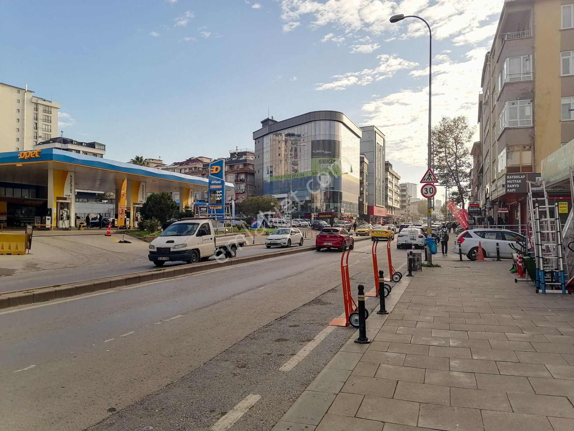 Maltepe Cevizli Minibüs Yolunda Hastane Karşısında Satılık Daire - Görsel 3