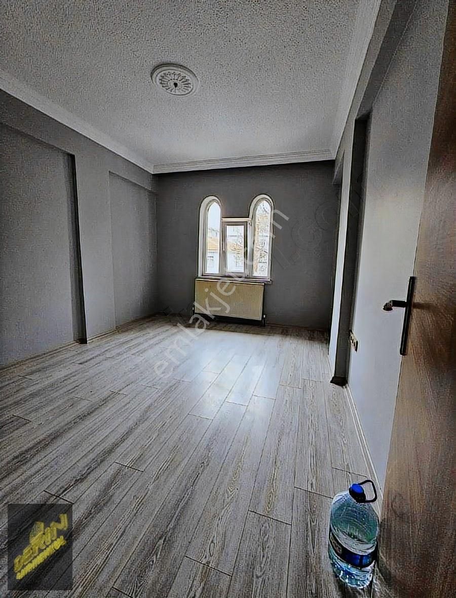 Ankara Dikmen 29 Mayıs Hastanesi Yakını Kiralık 3+1 - Görsel 14