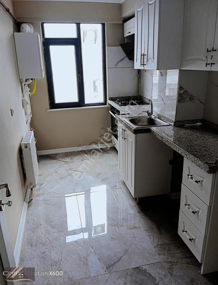 Mislife'tan Güzeltepe Metro 1 Dk Kadın Öğrenciye 2.kat 2+1 85 M2 - Görsel 8