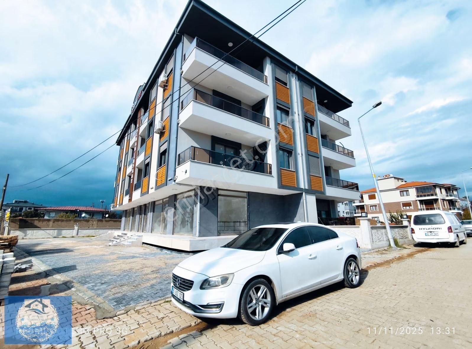 Marinadan Ön Cephe Köşe Konumlu Yerden Isıtma Sıfır Lüks Daire - Görsel 24