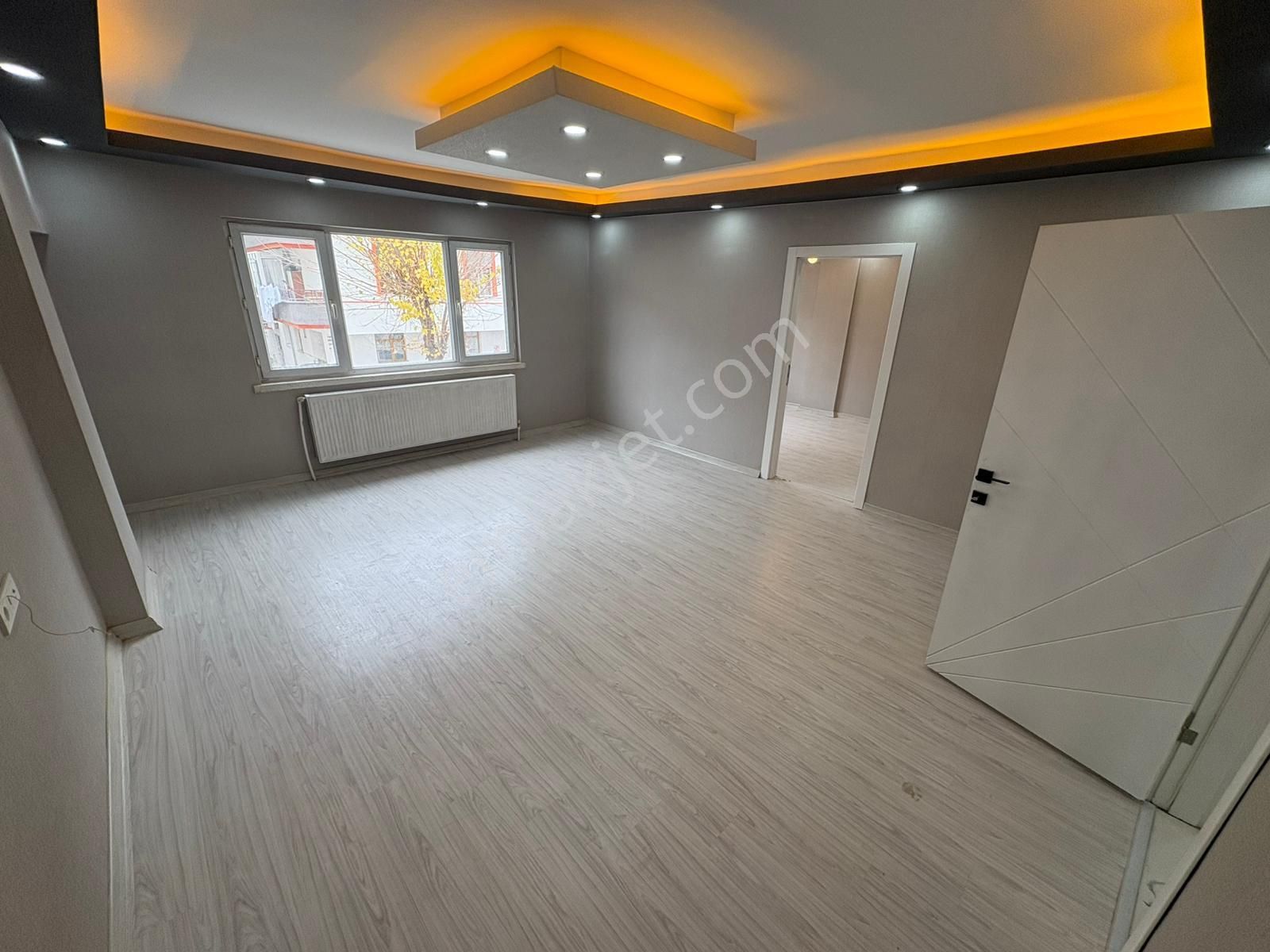 Öz Gayrimenkul'den Plevne Mah'de 3+1 Ara Katta Full+full Daire - Görsel 7