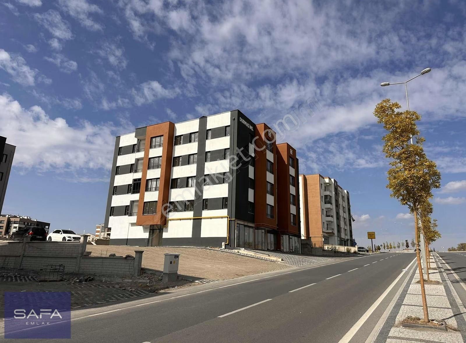Safa Emlaktan Talasda Yatay Mimari Kombili Satılık Daire