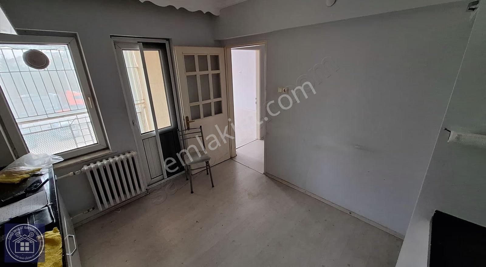 Hanımlar Lokali Arkası Güzelyurt Sitesinde Bakımlı Arakat 3+1 - Görsel 11