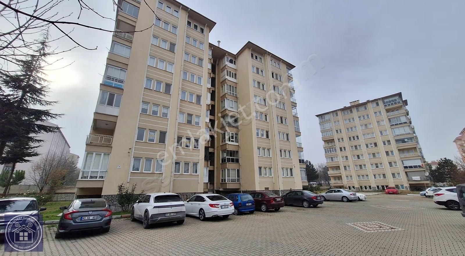 Hanımlar Lokali Arkası Güzelyurt Sitesinde Bakımlı Arakat 3+1 - Görsel 35