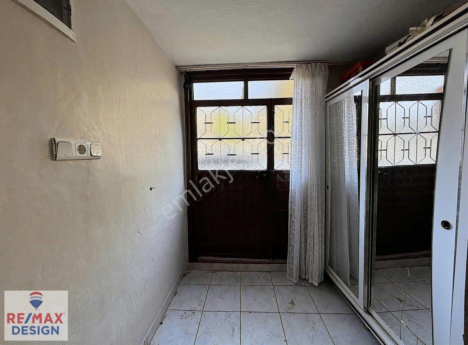 Remax Desıgn Yagcılarda Satılık 2katlı Müstakil Ev - Görsel 4