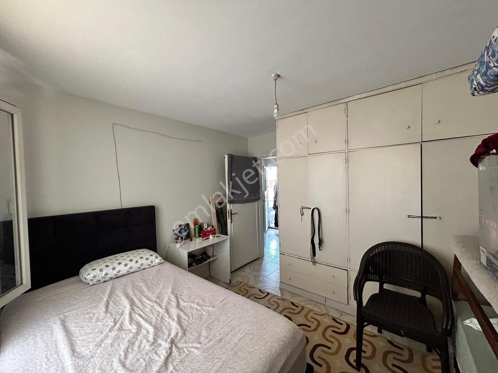 Rng' Den Kışla Mah. 2,5 Katlı Komple Satılık Müstakil Ev - Görsel 13