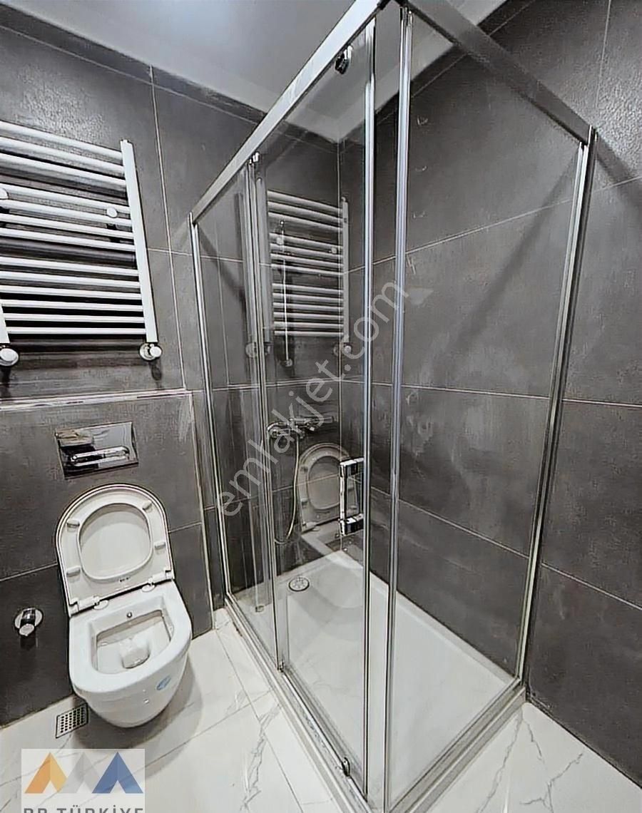 Bostancı Çatalçeşme'de Nezih Sitede Sıfır Satılık 3+1 Daire - Görsel 16