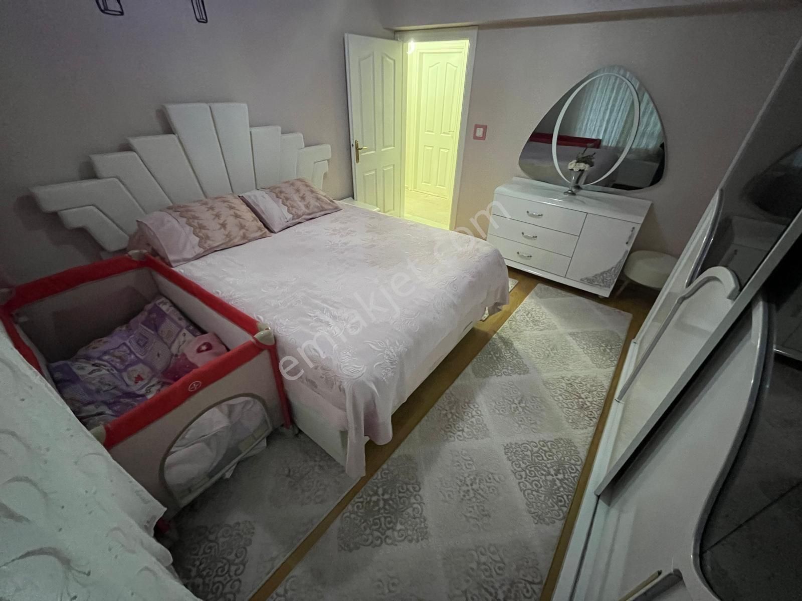 Başak Mah 3+1 Caddeye Yakın Masrafsız Daire - Görsel 32