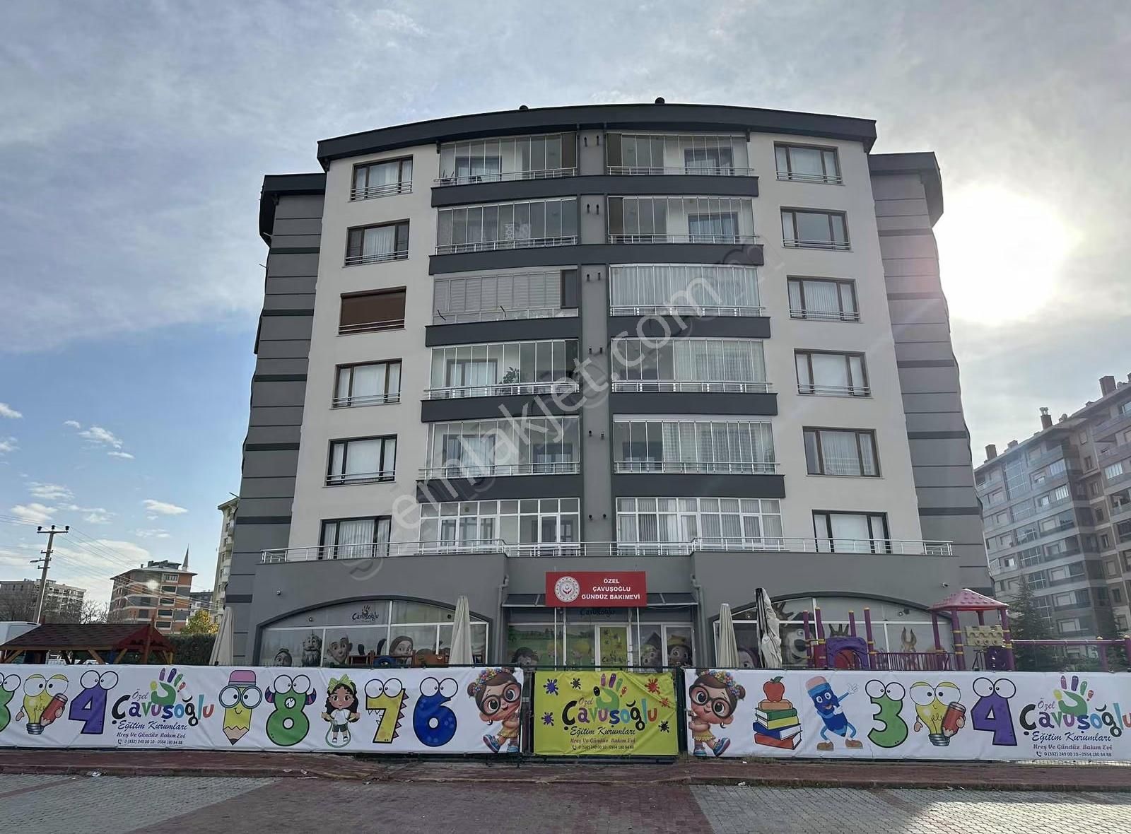 Sancak Mah. Veysel Karani Caddesi Arakat 3+1 Satılık