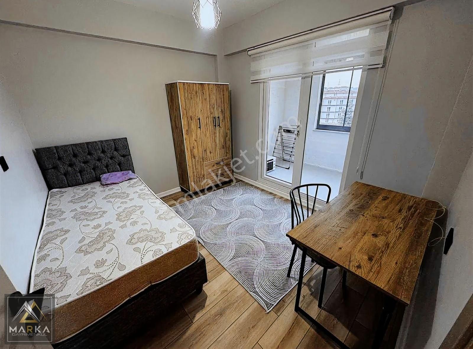 Marka Gayrimenkul'den Dpü Karşısında Eşyalı Lüks 1+1 Kiralık - Görsel 23