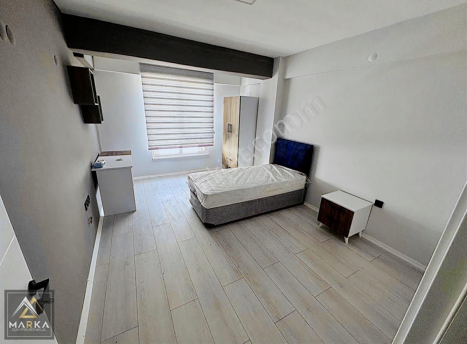 Marka'dan Üniversite Karşısı Eşyalı Kiracılı 65 M2 2+0 Daire - Görsel 5