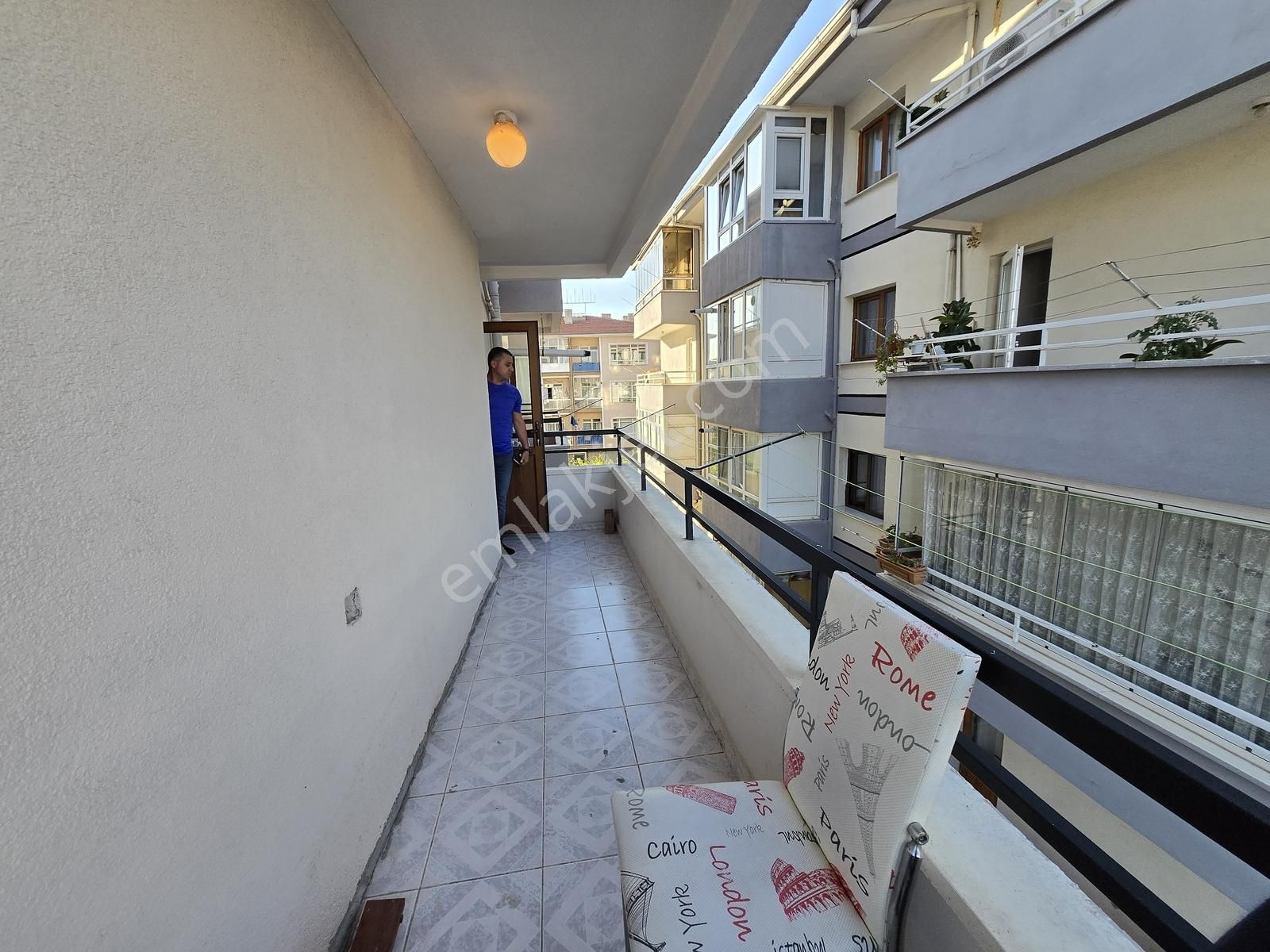 Şafaktepe Mah. Ara Kat Merkezi Lokasyon 3+1 Satılık Daire - Görsel 29