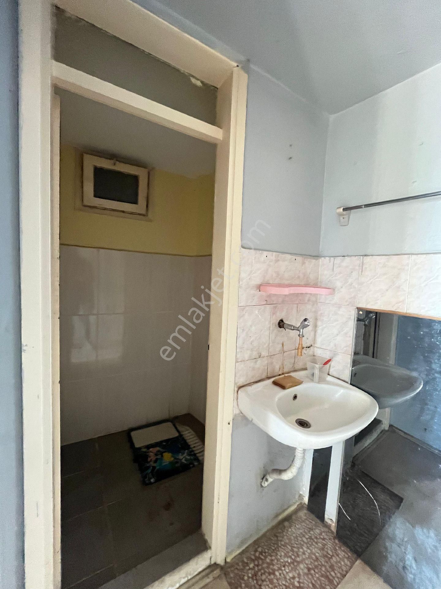 İzmir Konak 2.kadriye Mah.de 3+1 K - Görsel 16