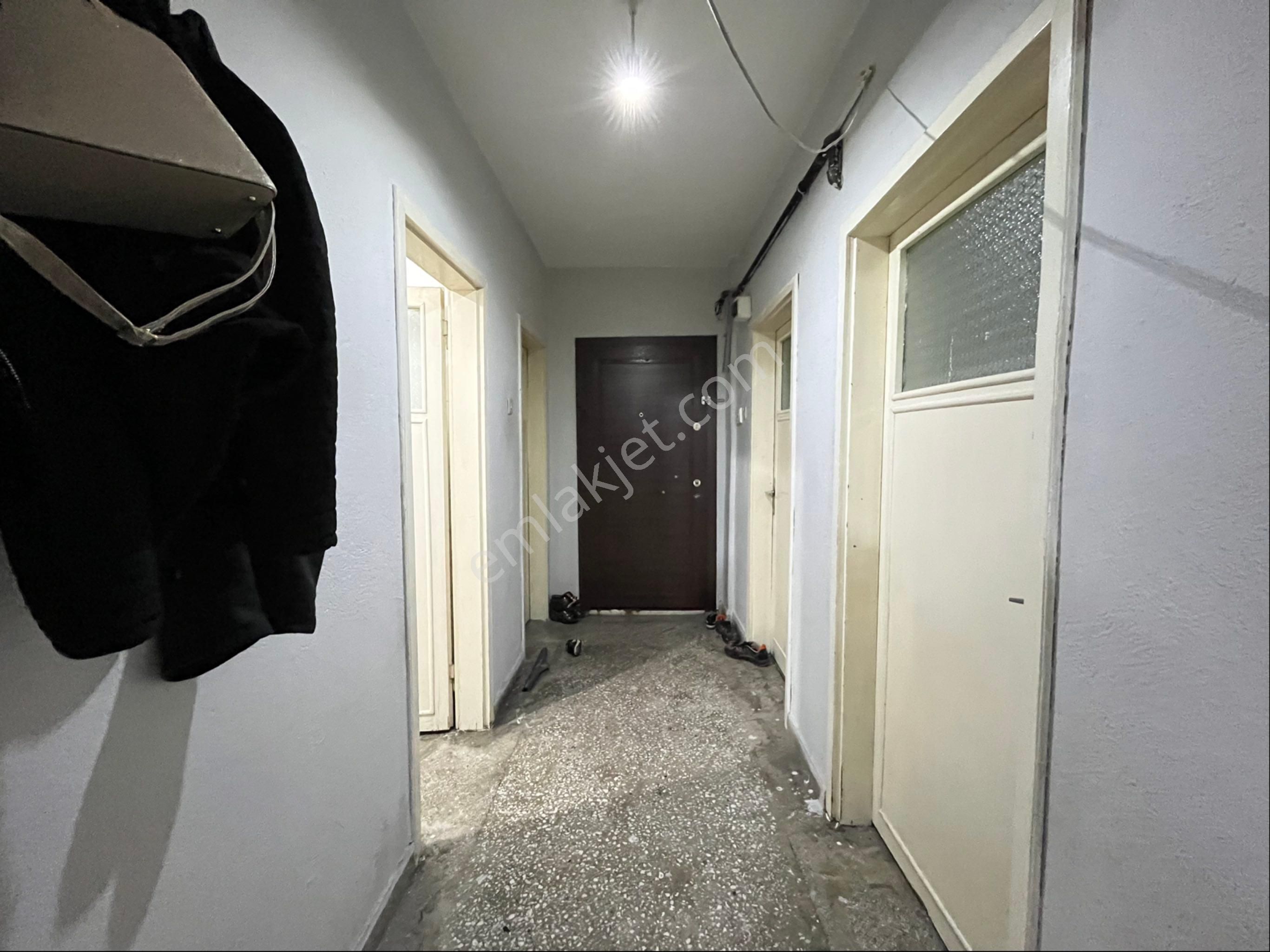 Tekin Emlaktan Arakat Cadde Yakını Emsalsiz Fiyat Satılık 3+1 !!!! - Görsel 3