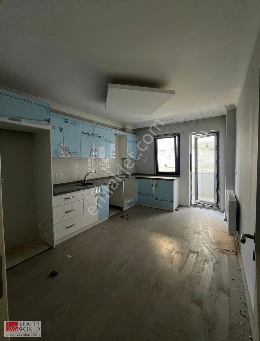 Merkezde 170 M2 Satılık 3+1 Daire - Görsel 5