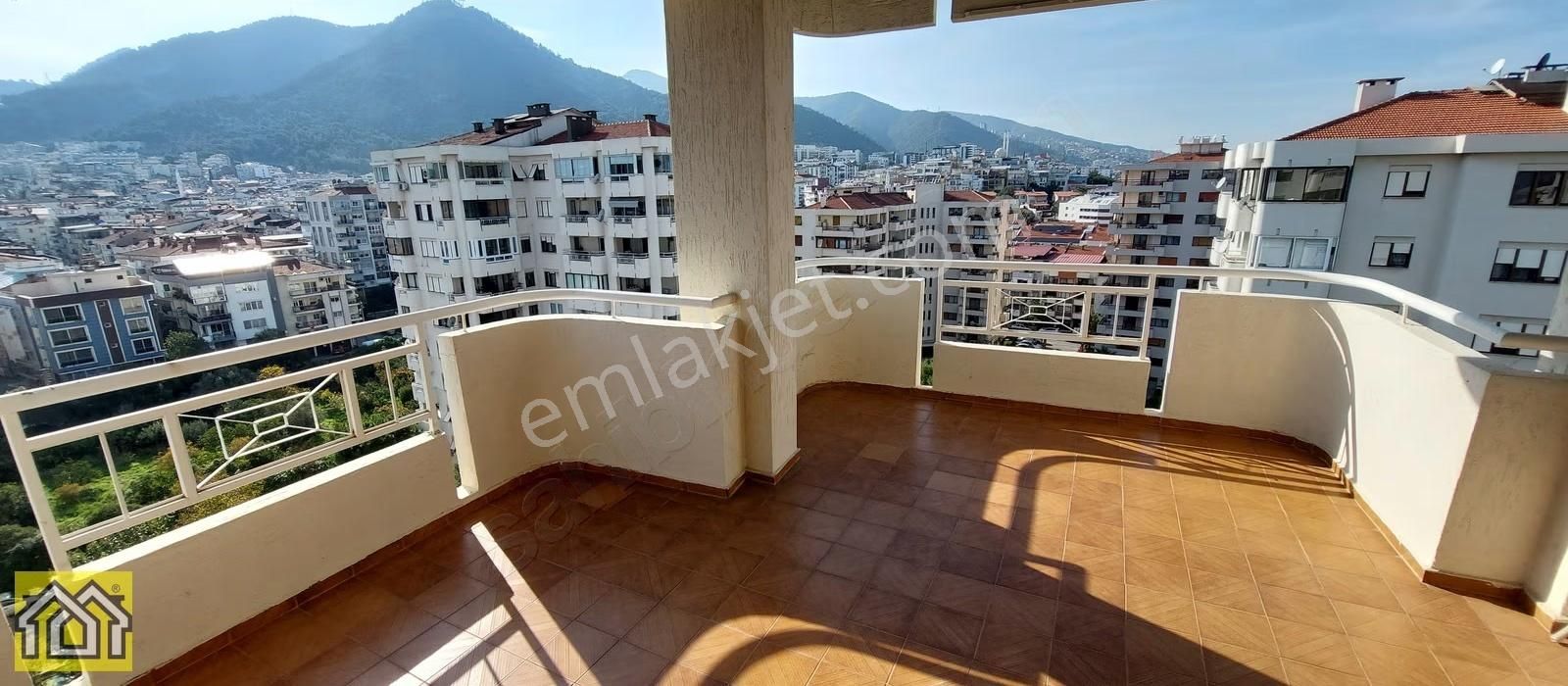 Site İçi Deniz Manzaralı, Jeotermalli, 175 M² Otoparklı 3+1 - Görsel 4