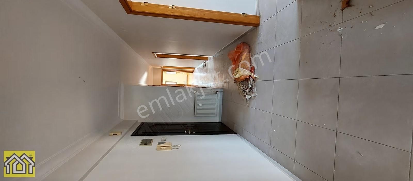 Site İçi Deniz Manzaralı, Jeotermalli, 175 M² Otoparklı 3+1 - Görsel 12