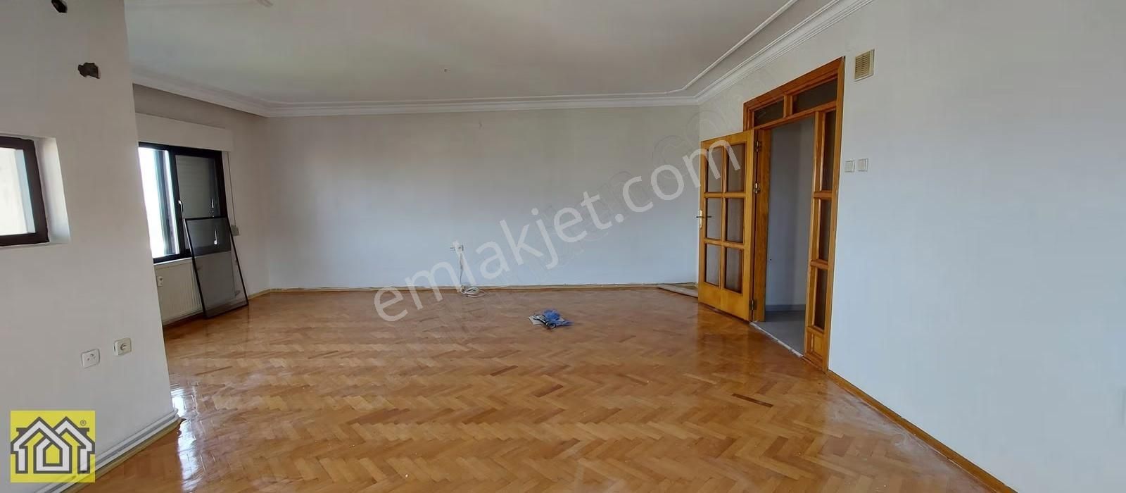 Site İçi Deniz Manzaralı, Jeotermalli, 175 M² Otoparklı 3+1 - Görsel 7