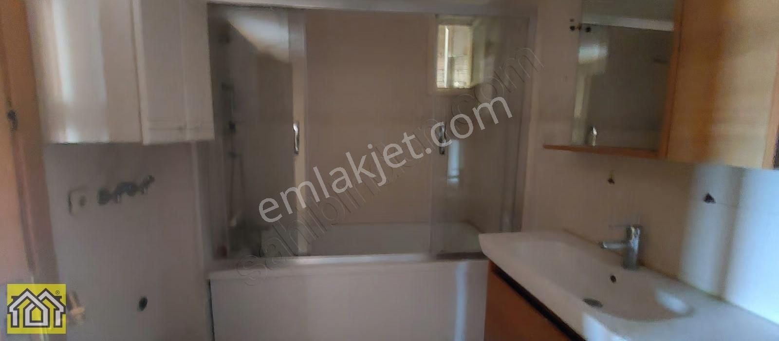 Site İçi Deniz Manzaralı, Jeotermalli, 175 M² Otoparklı 3+1 - Görsel 18