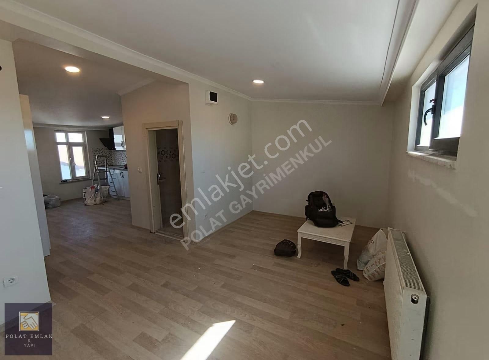 Kiralık Daire-1+0-emek Mh-çatı Katı-balkonlu Teraslı - Görsel 8