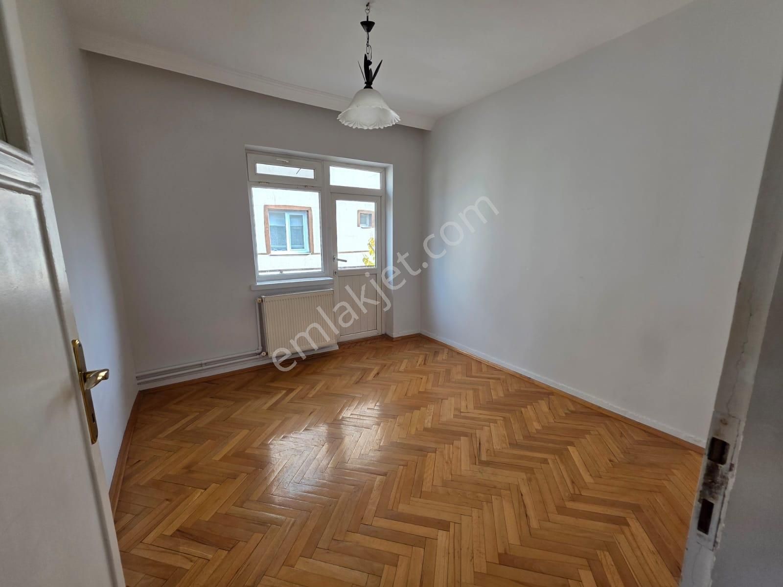 Etlik Şehir Hastanesine Yakın Katta 3+1 Kiralık Daire - Görsel 12